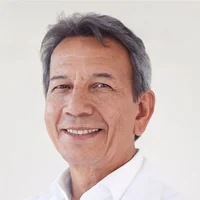 Kris M